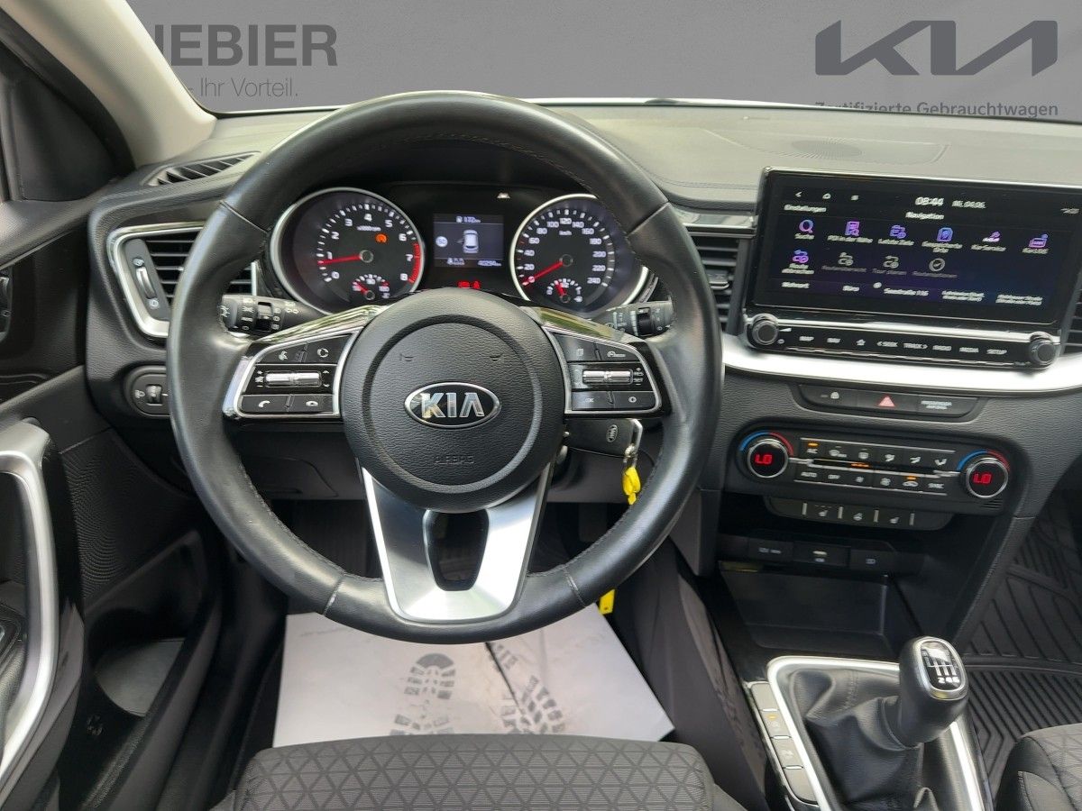 Kia cee'd Vision 1.5T - Samsaru's Car Outlet
