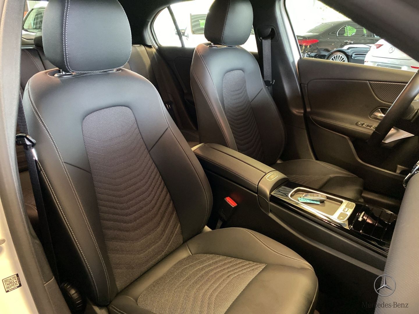 Mercedes-Benz A 180 7G-DCT PROGRESSIVE - Samsaru's Car Outlet