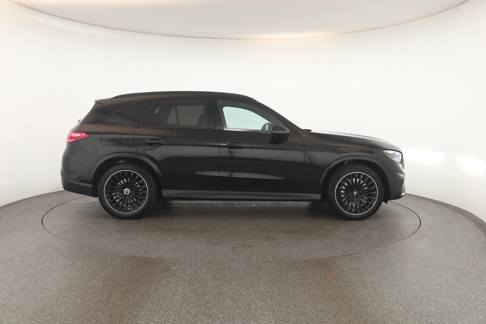 Mercedes-Benz GLC 300 d 4M AMG Advanced Night DIGITAL Pano AHK