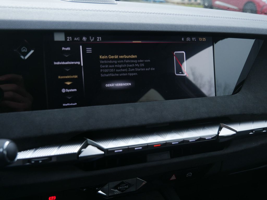 DS Automobiles DS 4 E-TENSE 225 Performance Line + NAVI LED ACC