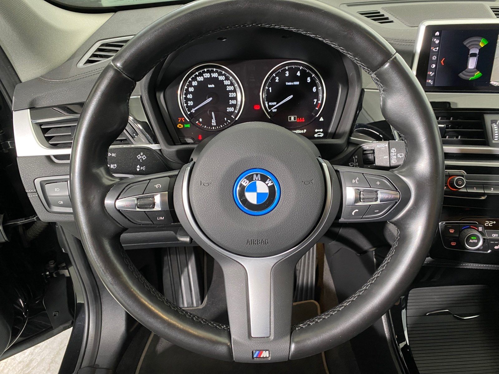 BMW X1 xDrive25e Sport Line - Samsaru's Car Outlet