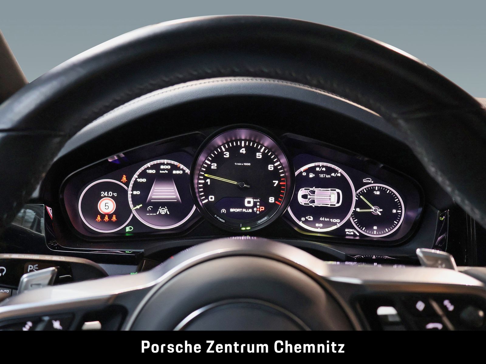 Porsche Cayenne E-Hybrid Luft;Pano;BOSE;Sitzbelüft.;14-W