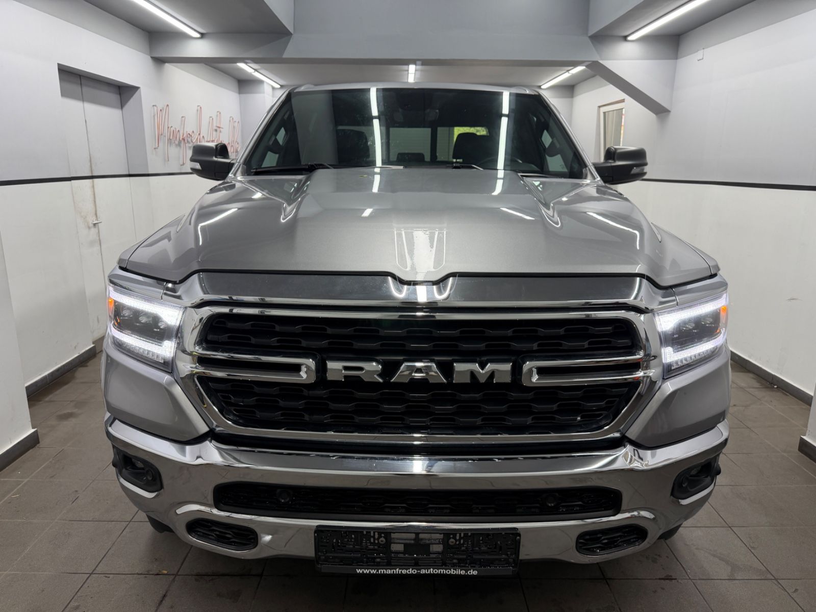 Dodge RAM 1500 5.7 4x4 eTORQUE Bigh. Crew./12"Display/