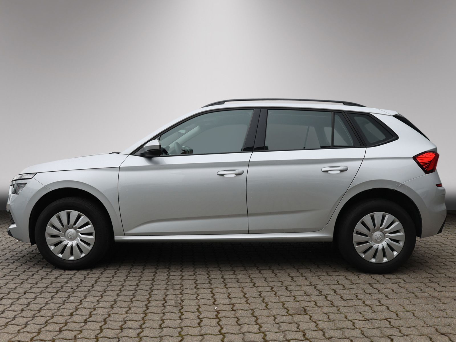 Skoda Kamiq 1.0 TSI Active - Samsaru's Car Outlet