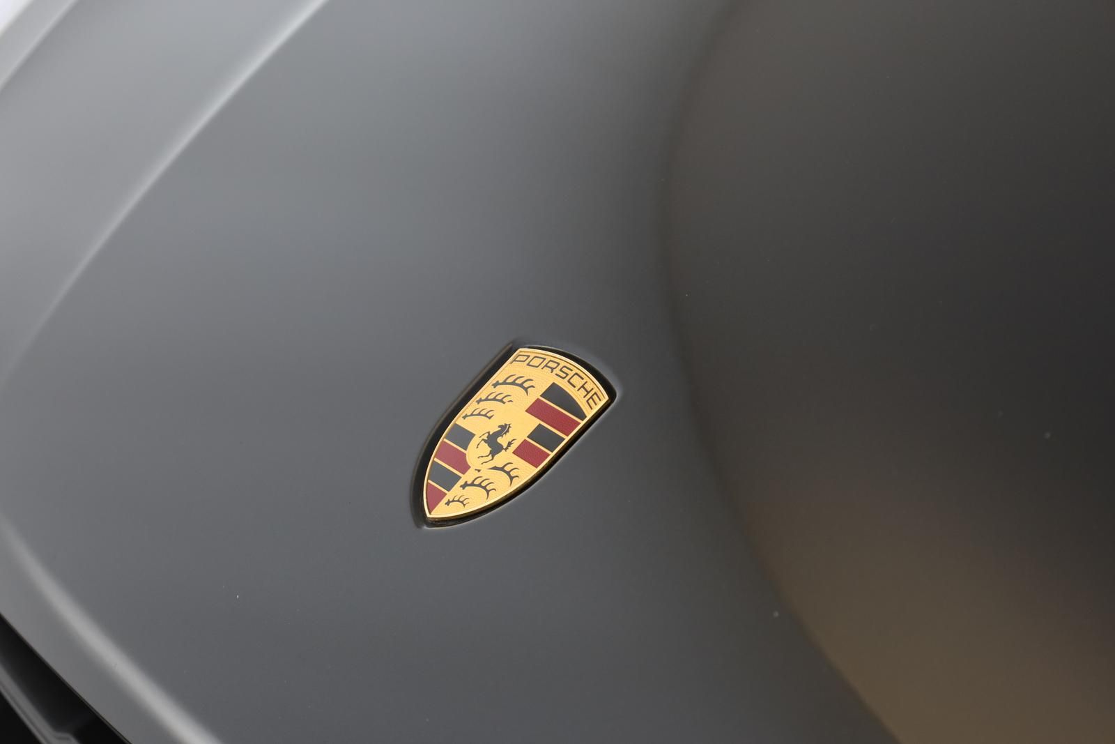 Porsche Macan S - Samsaru's Car Outlet