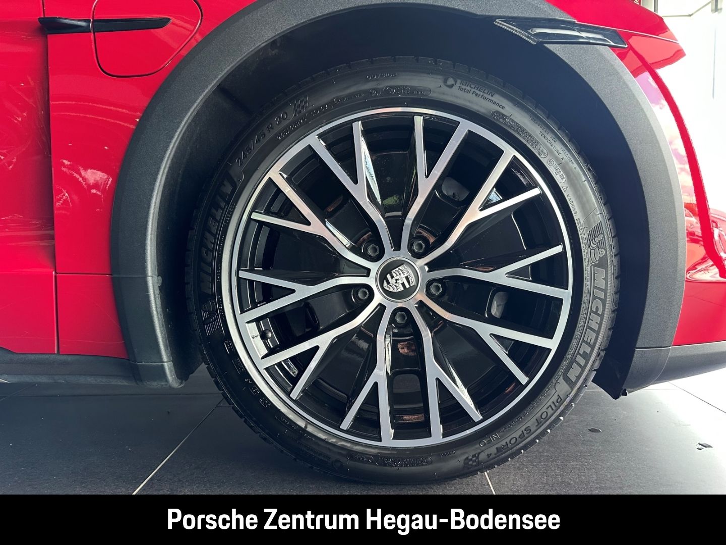 Porsche Taycan 4 Cross Turismo/Komfortsitze/BOSE/PDLS Pl