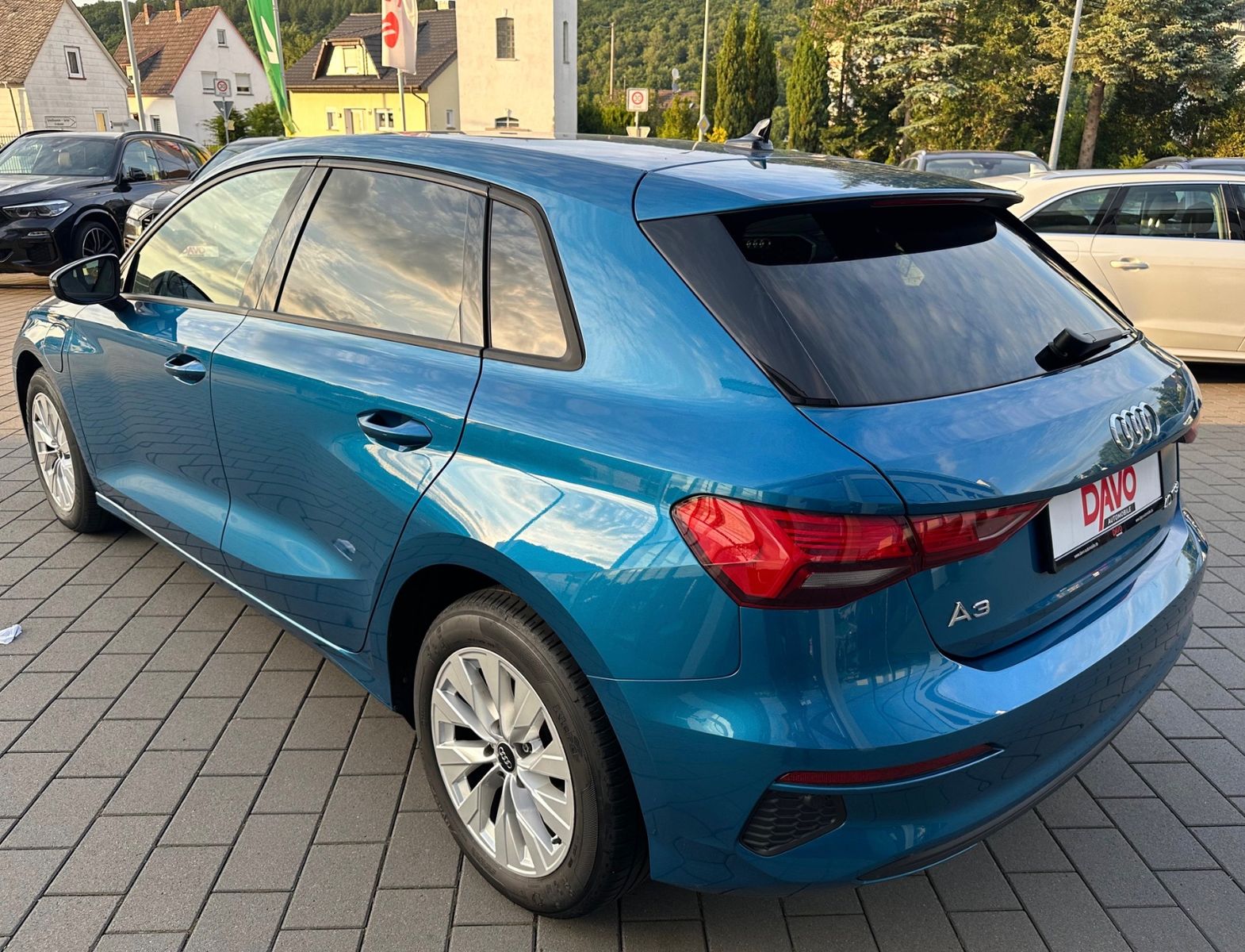 Audi A3 Sportback 40 TFSI e S line - Samsaru's Car Outlet