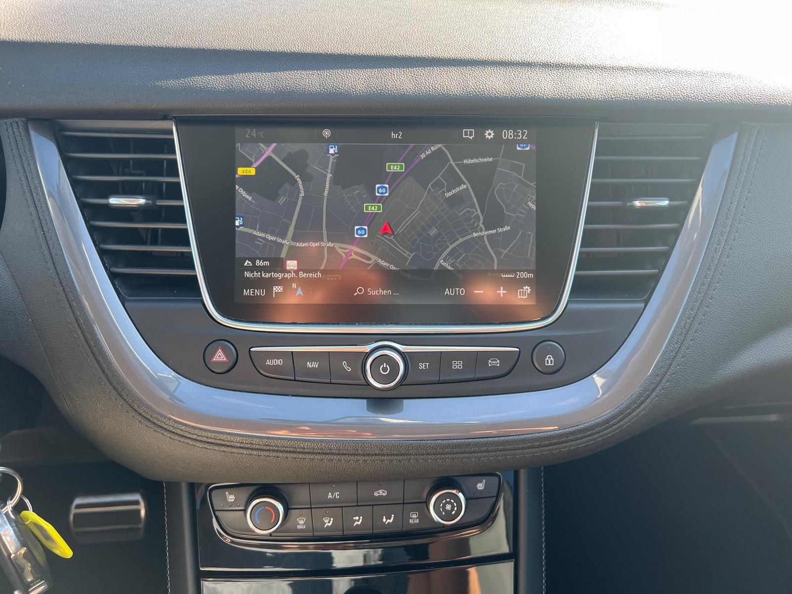 Opel Grandland X 2.0 D 120 Jahre Aut. - Samsaru's Car Outlet