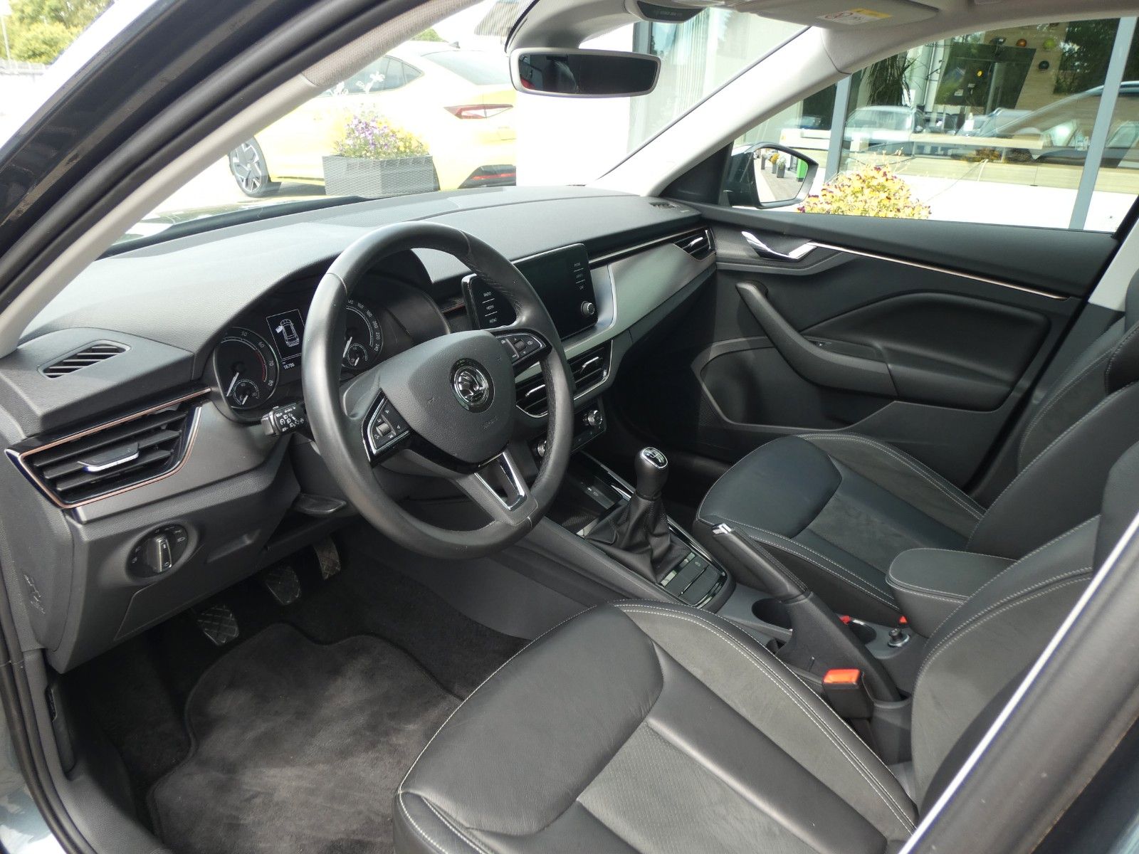 Skoda Kamiq Style - Samsaru's Car Outlet