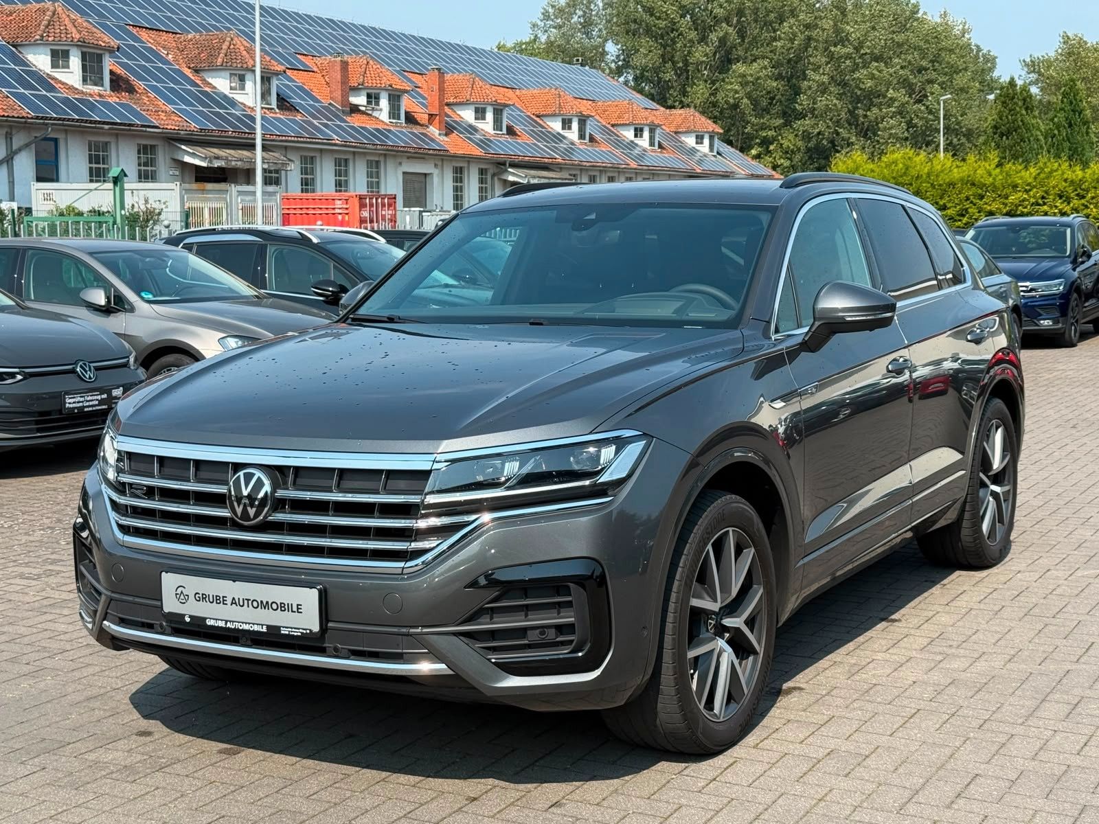 Volkswagen Touareg R-Line 4M MATRIX*LEDER*AHK*LUFT*360°