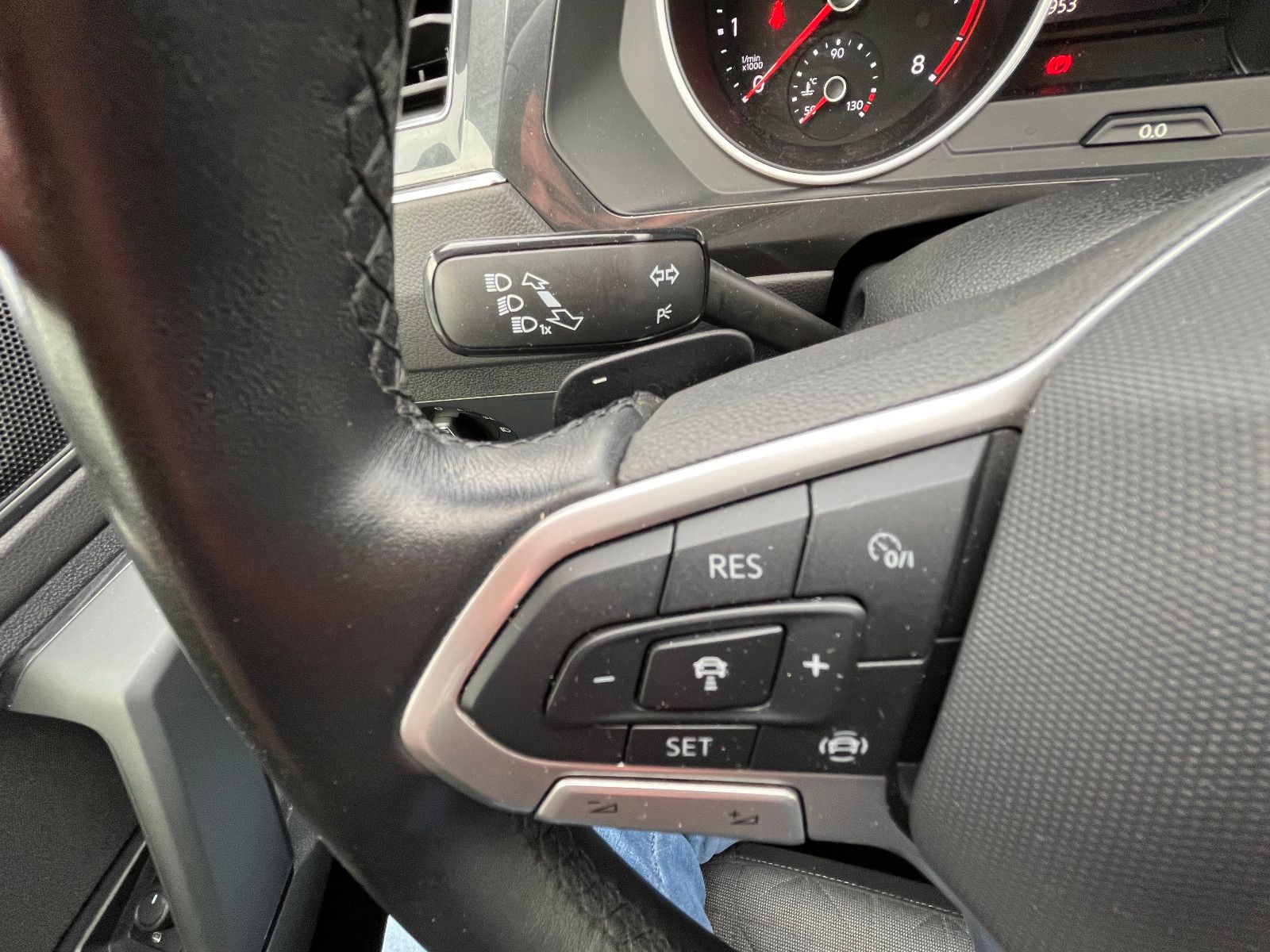 Volkswagen Tiguan Life - Samsaru's Car Outlet