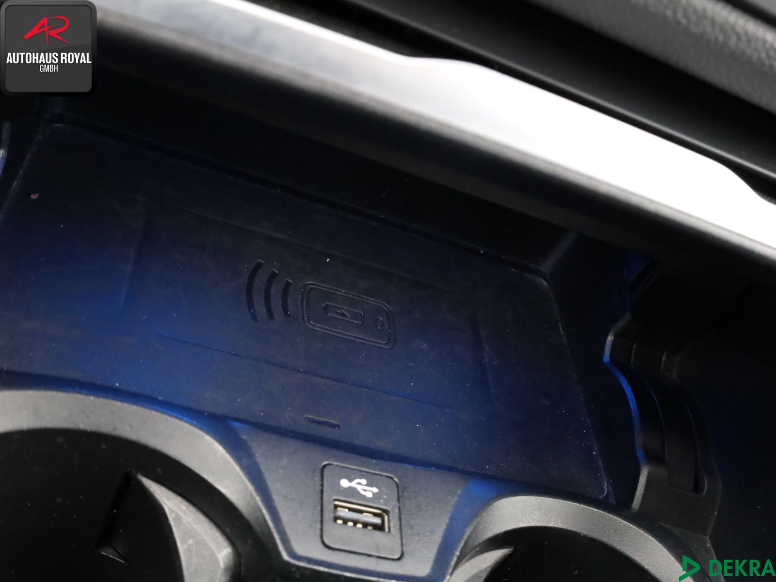 BMW 320 e T M SPORT - Samsaru's Car Outlet