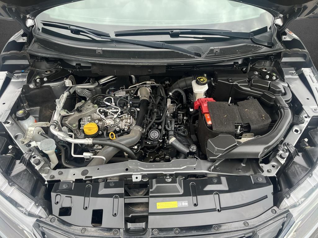 Nissan Qashqai 1.3 DIG-T N-Tec - Samsaru's Car Outlet