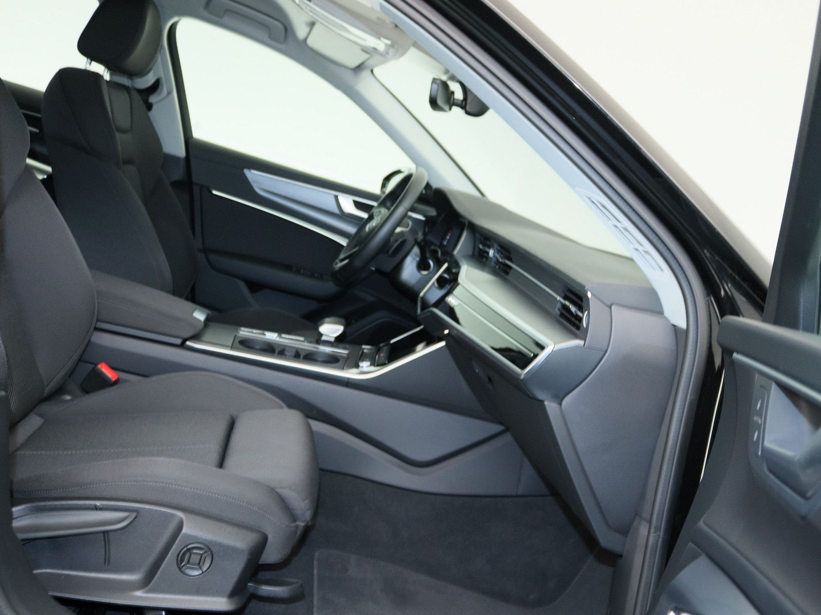 Audi A6 Avant 45 TDI quattro S line AHK MATRIX-LED