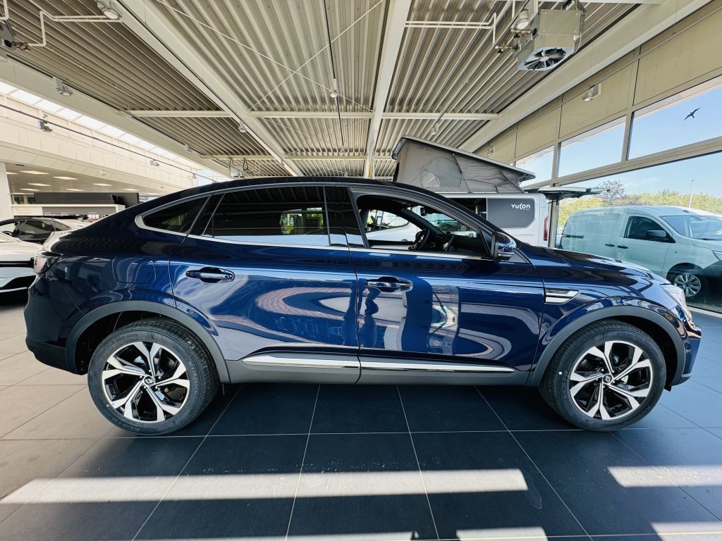 Renault Arkana TECHNO Mild Hybrid - Samsaru's Car Outlet