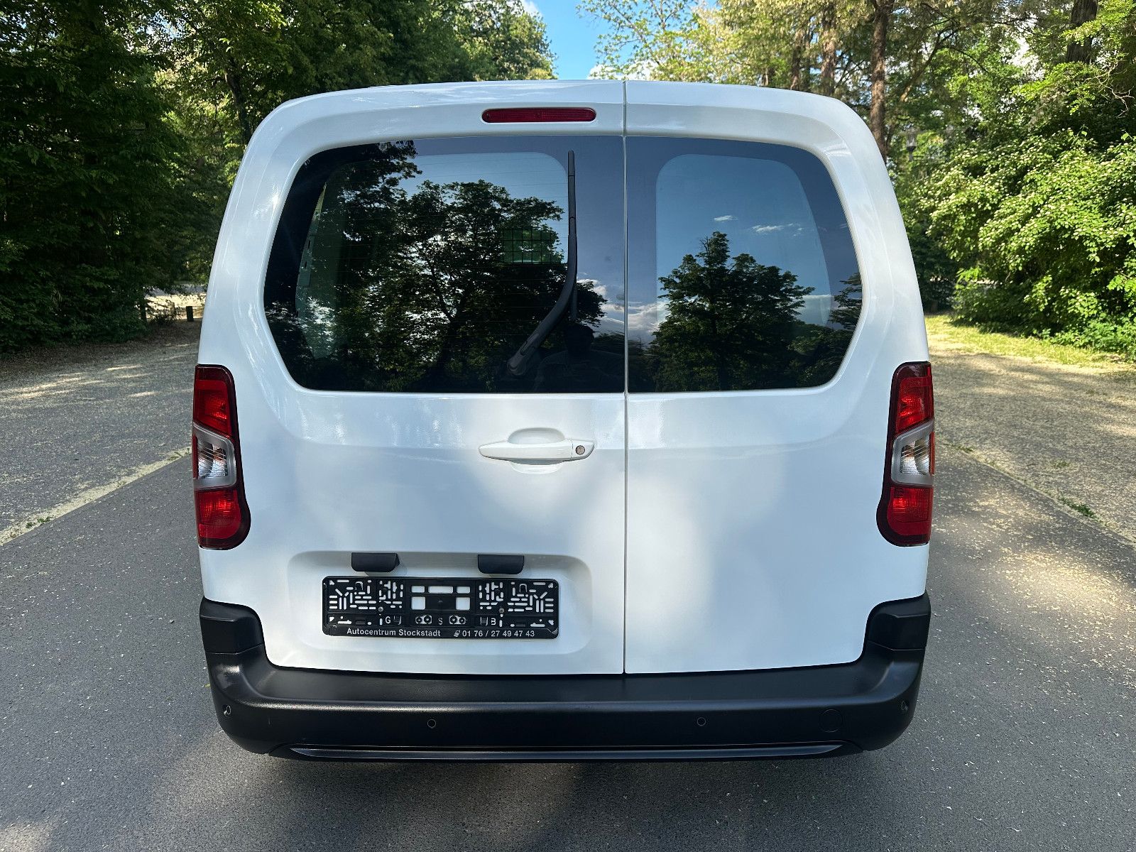Opel Combo E Cargo Edition - Samsaru's Car Outlet