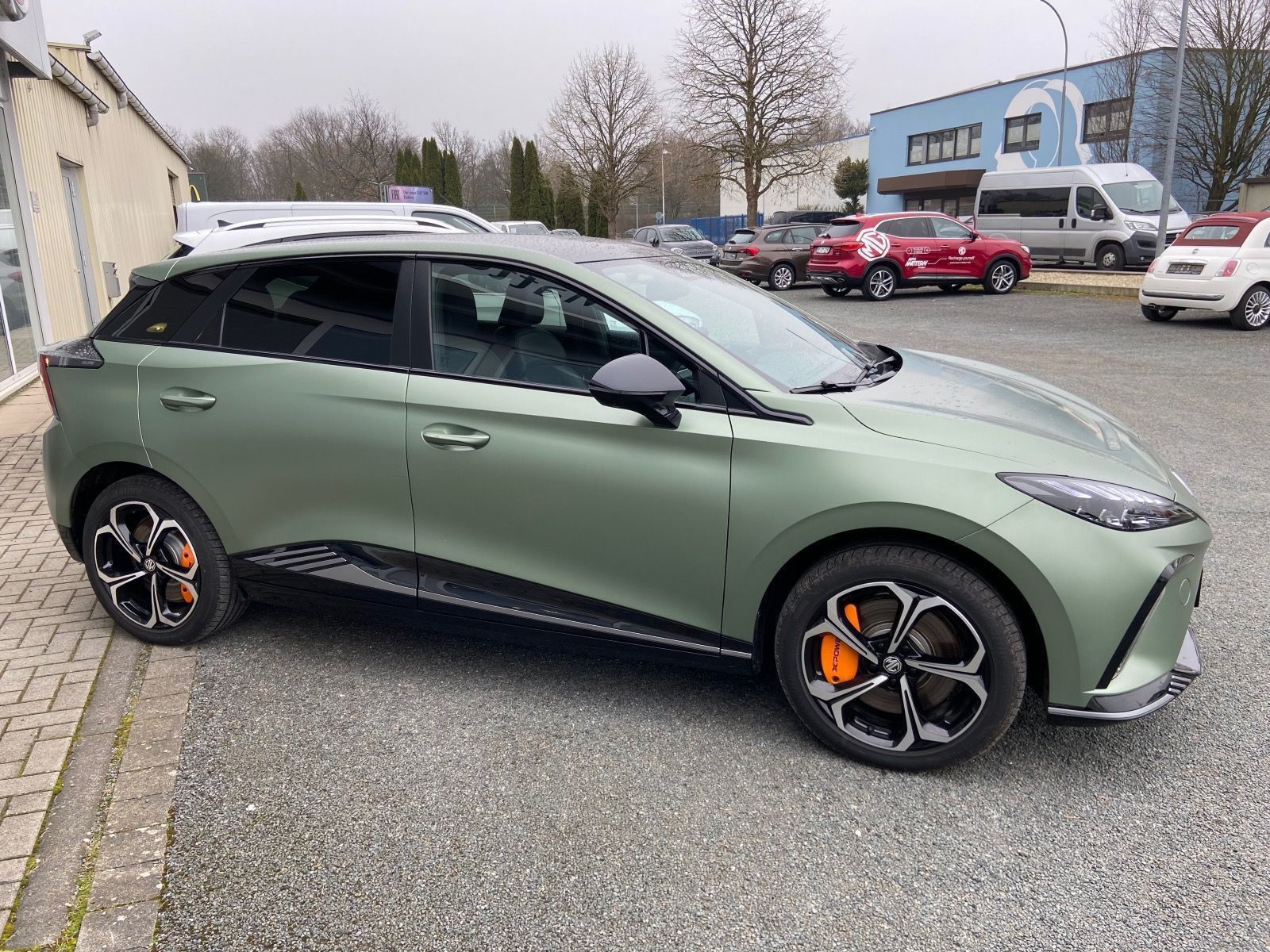 MG4 X-Power 64 kWh LED Allrad 3,8S/100 Km/h