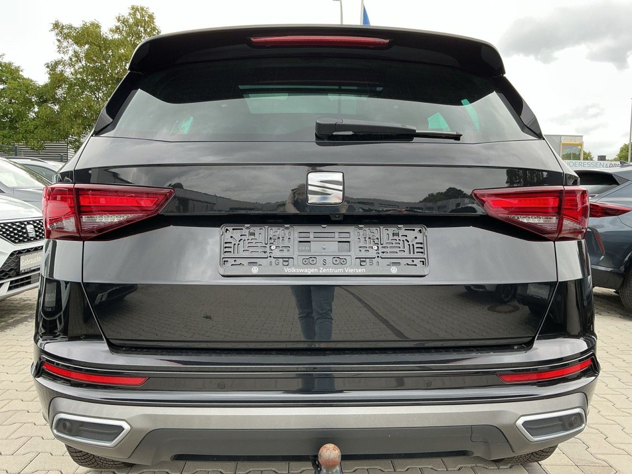 Seat Ateca FR DSG 1.5 TSI+AHK+Pano+XL+E-Sitz Klima