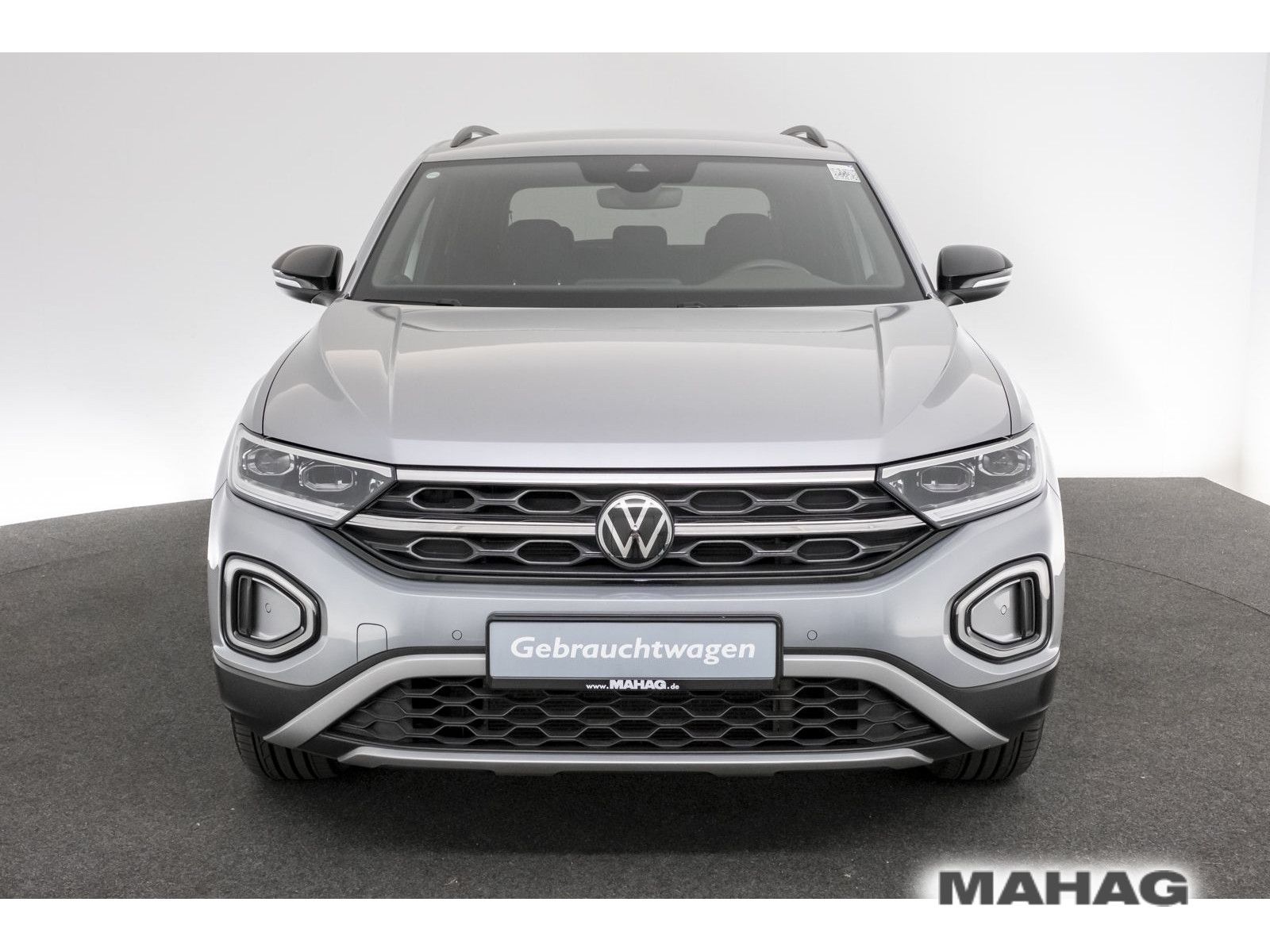 Volkswagen T-ROC 1.5 TSI Style BlackStyle - Samsaru's Car Outlet