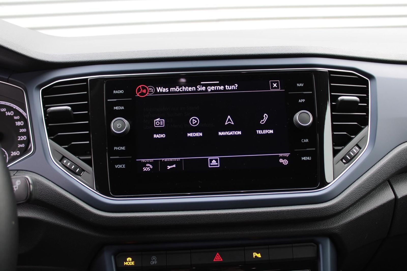 Volkswagen T-ROC United 1.5TSI - Samsaru's Car Outlet