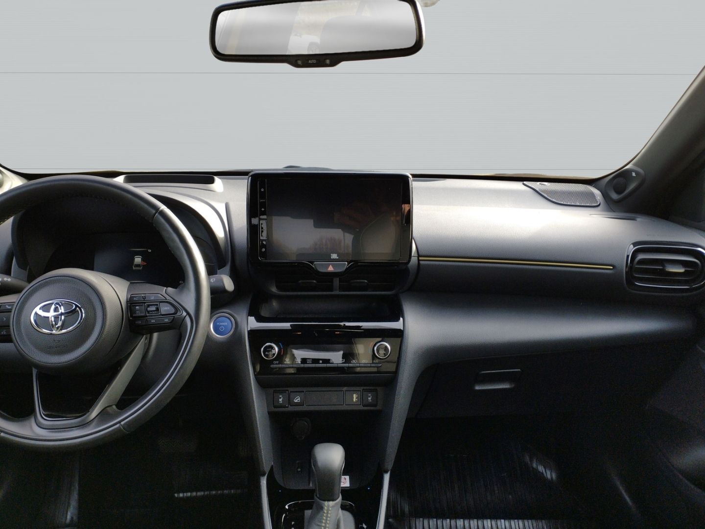 Toyota Yaris Cross Hybrid AWD-i(4x4) Adventure+Allwette