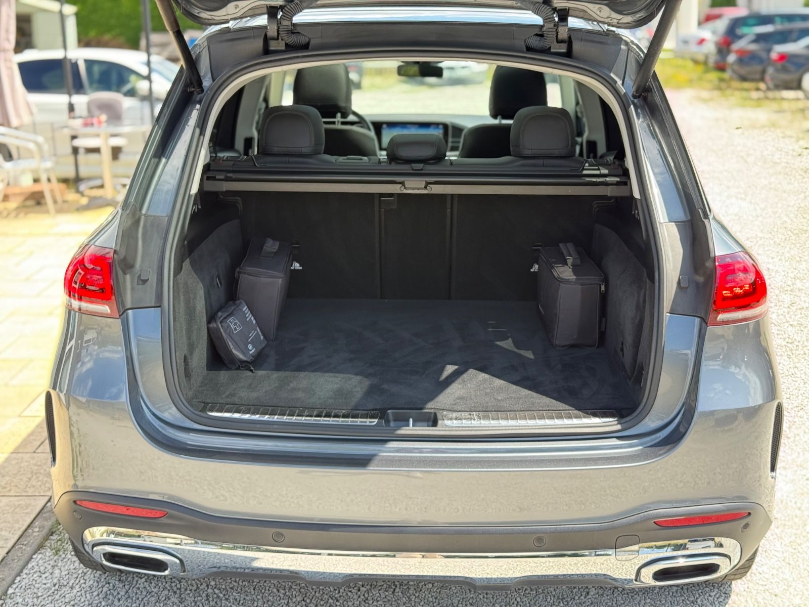 Mercedes-Benz GLE 350de 4MATIC PANO Burmester AHK Trittbre AMG