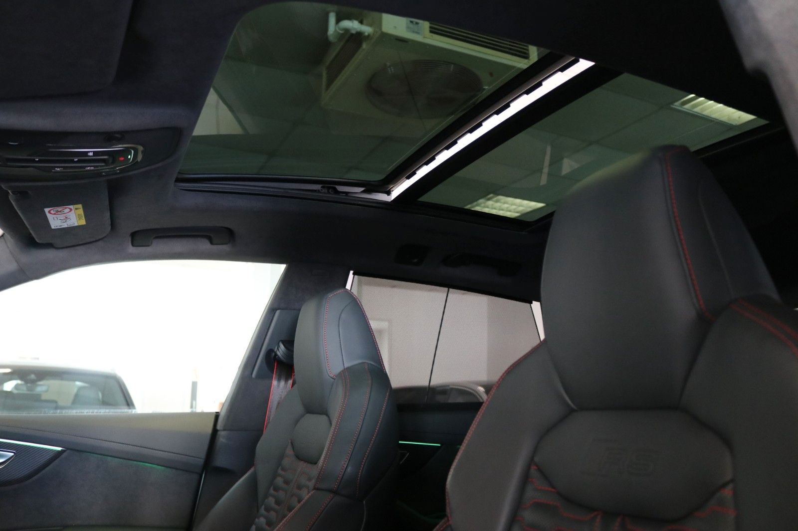 Audi RSQ8 Garantie Matrix Luft Memory HUD 360° Pano