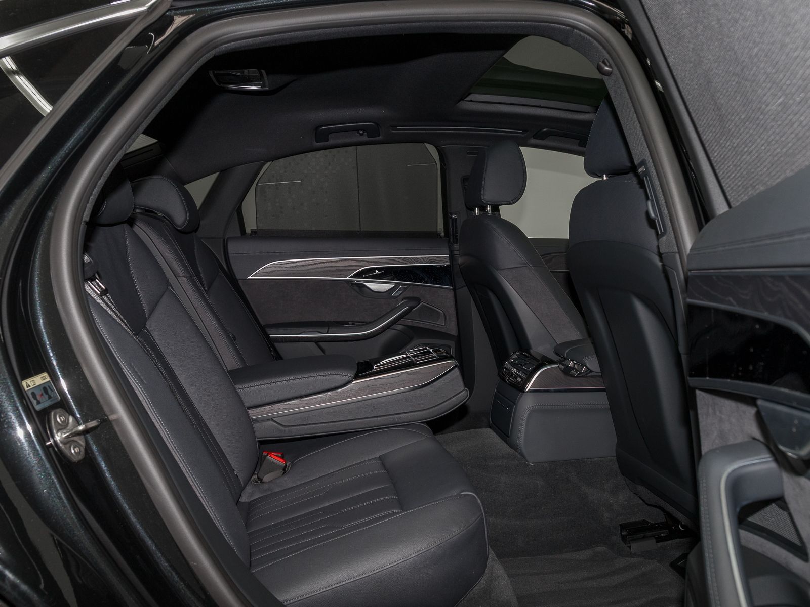 Audi A8 50 TDI Q - Samsaru's Car Outlet