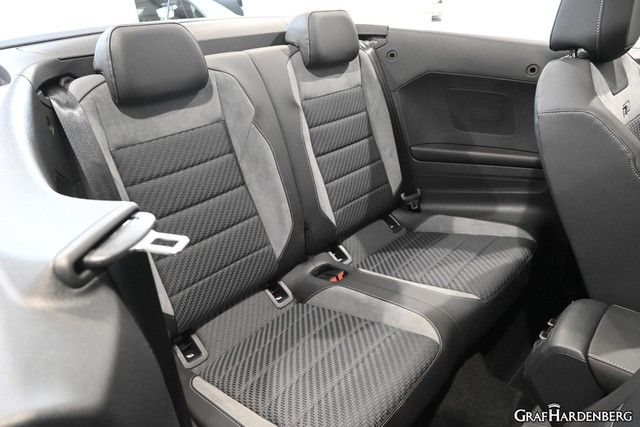 Volkswagen T-Roc R-Line - Samsaru's Car Outlet