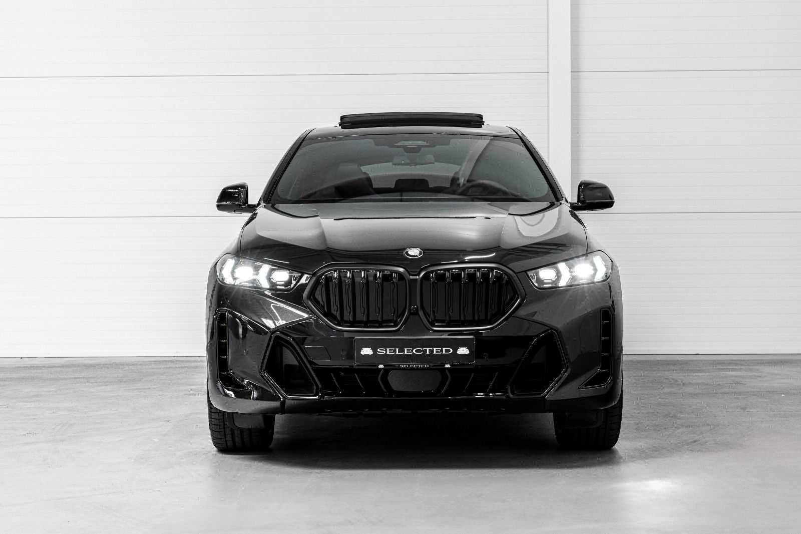 BMW X6 40d*MSPORT*22"*LED*PANO*CARBON*AHK