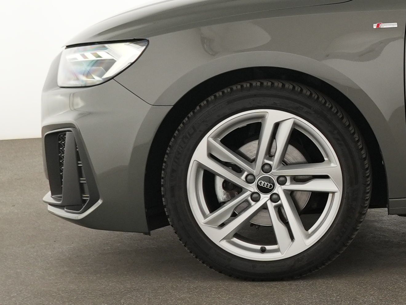 Audi A1 Sportback S-Line LED|Navi Plus|Advanced Key