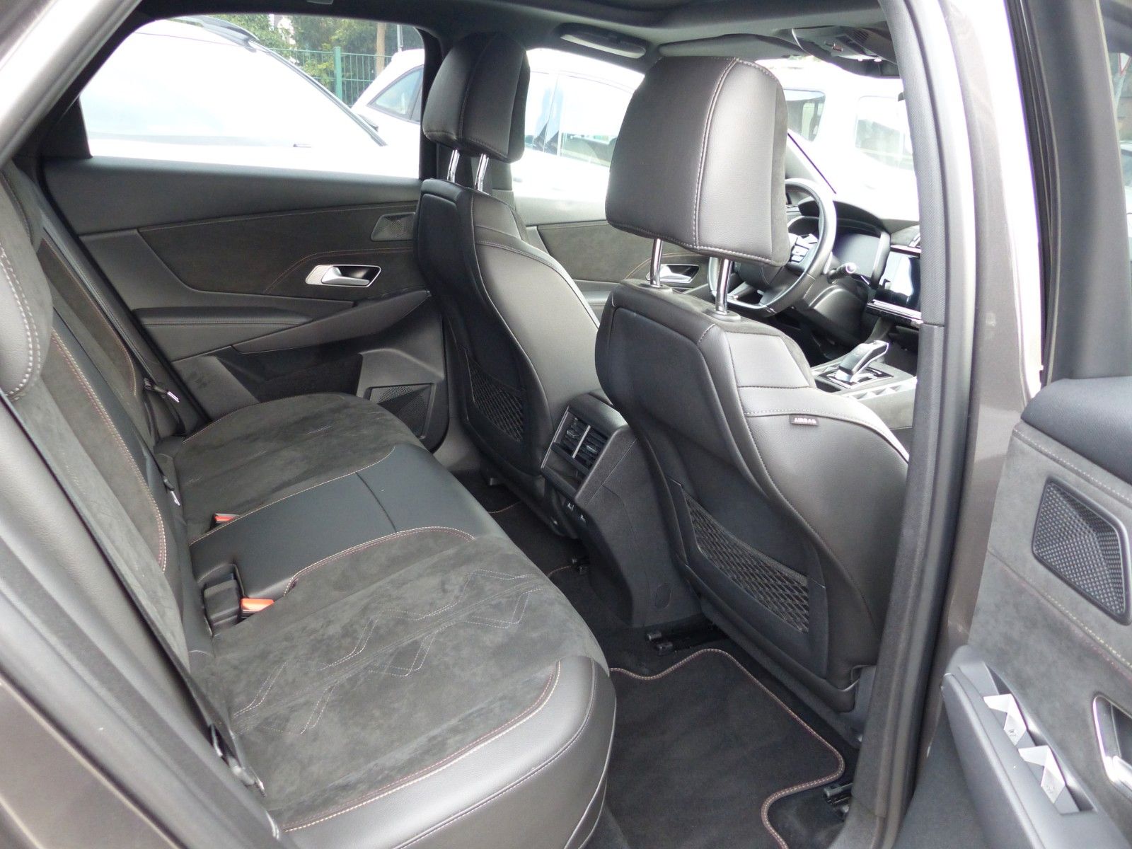 DS Automobiles DS7 Crossback E-Tense 4x4 Performance Line +
