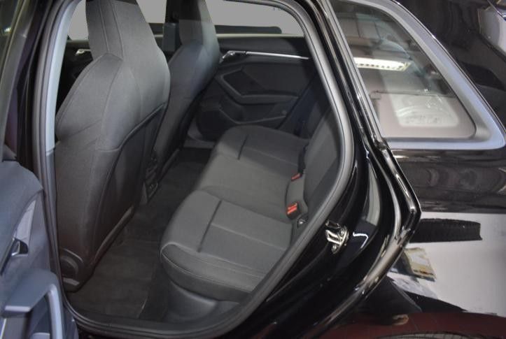 Audi A3 Sportback 35 TFSI Advanced - Samsaru's Car Outlet