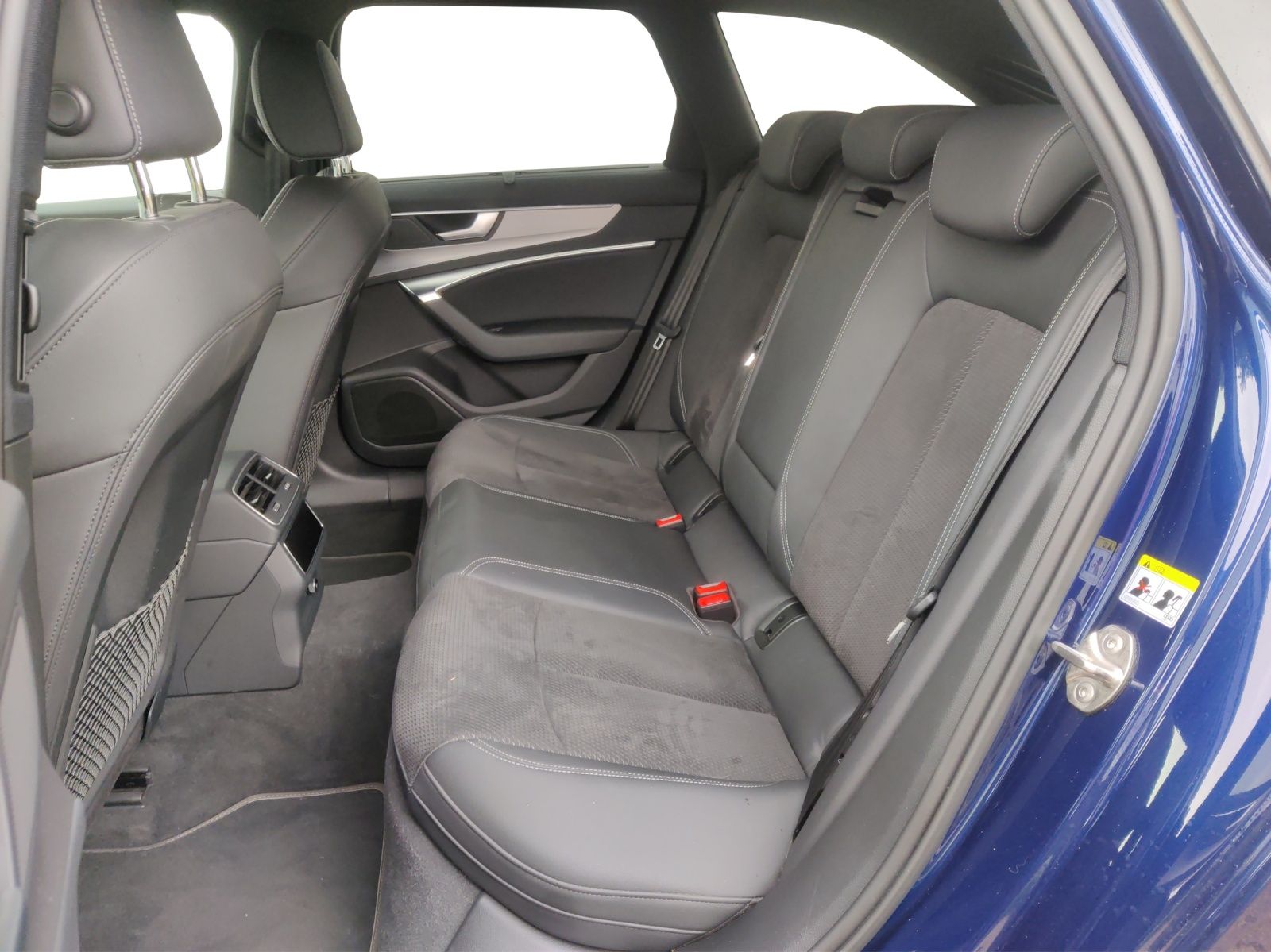 Audi A6 Avant 40 TDI quattro S Line - Samsaru's Car Outlet