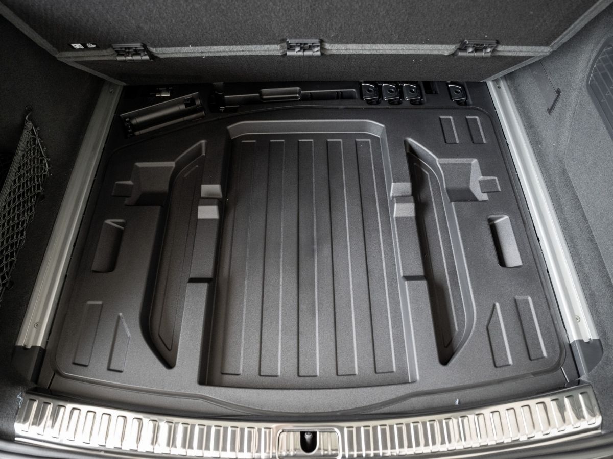 Audi A6 Avant 40 TDI S-Line Quattro S tronic - Samsaru's Car Outlet