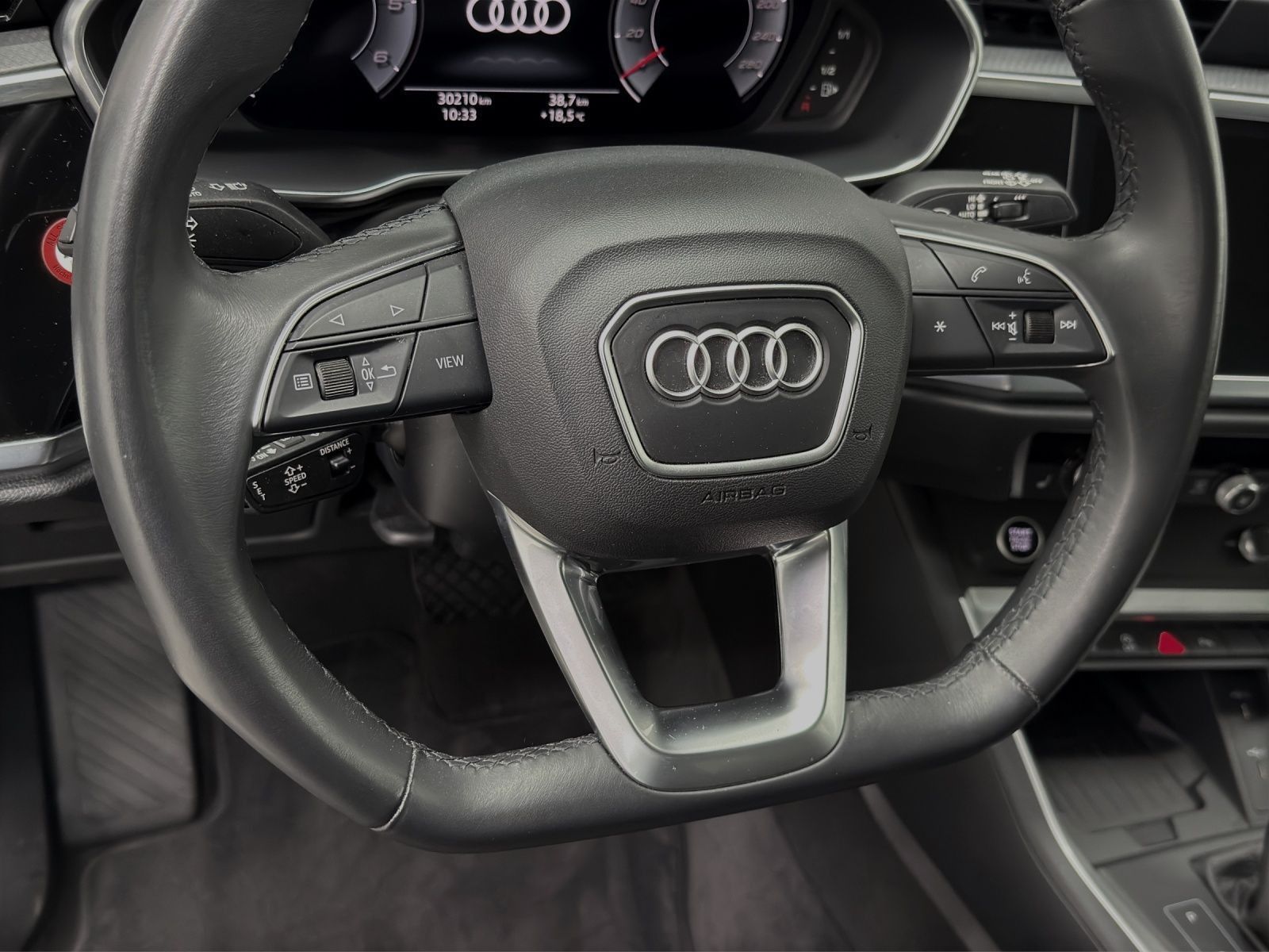 Audi Q3 40 TDI Q ADVANCED - Samsaru's Car Outlet