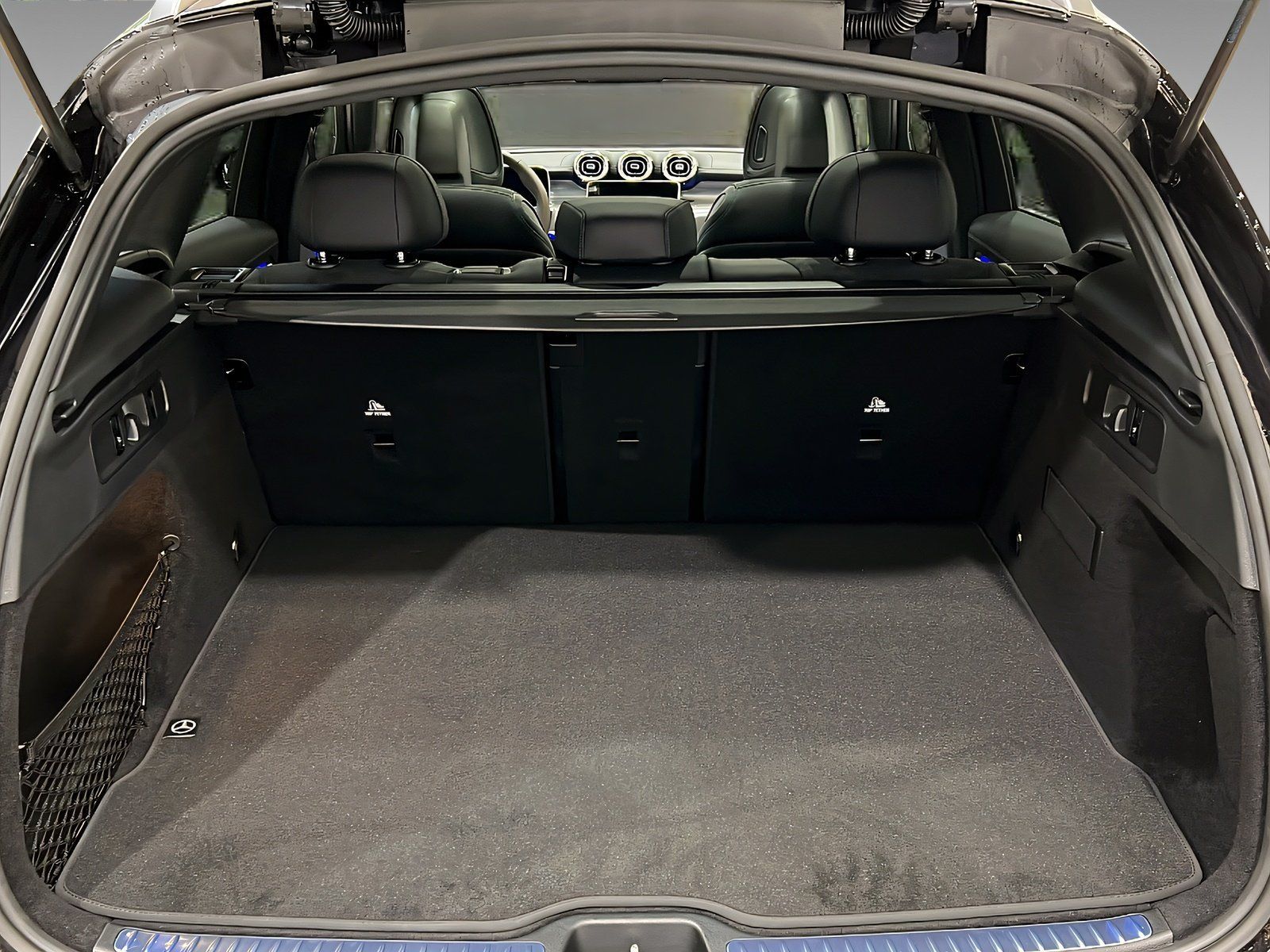 Mercedes-Benz GLC 220 d 4M AMG+DISTRO+NIGHT+Memo+Pano+AHK+360°