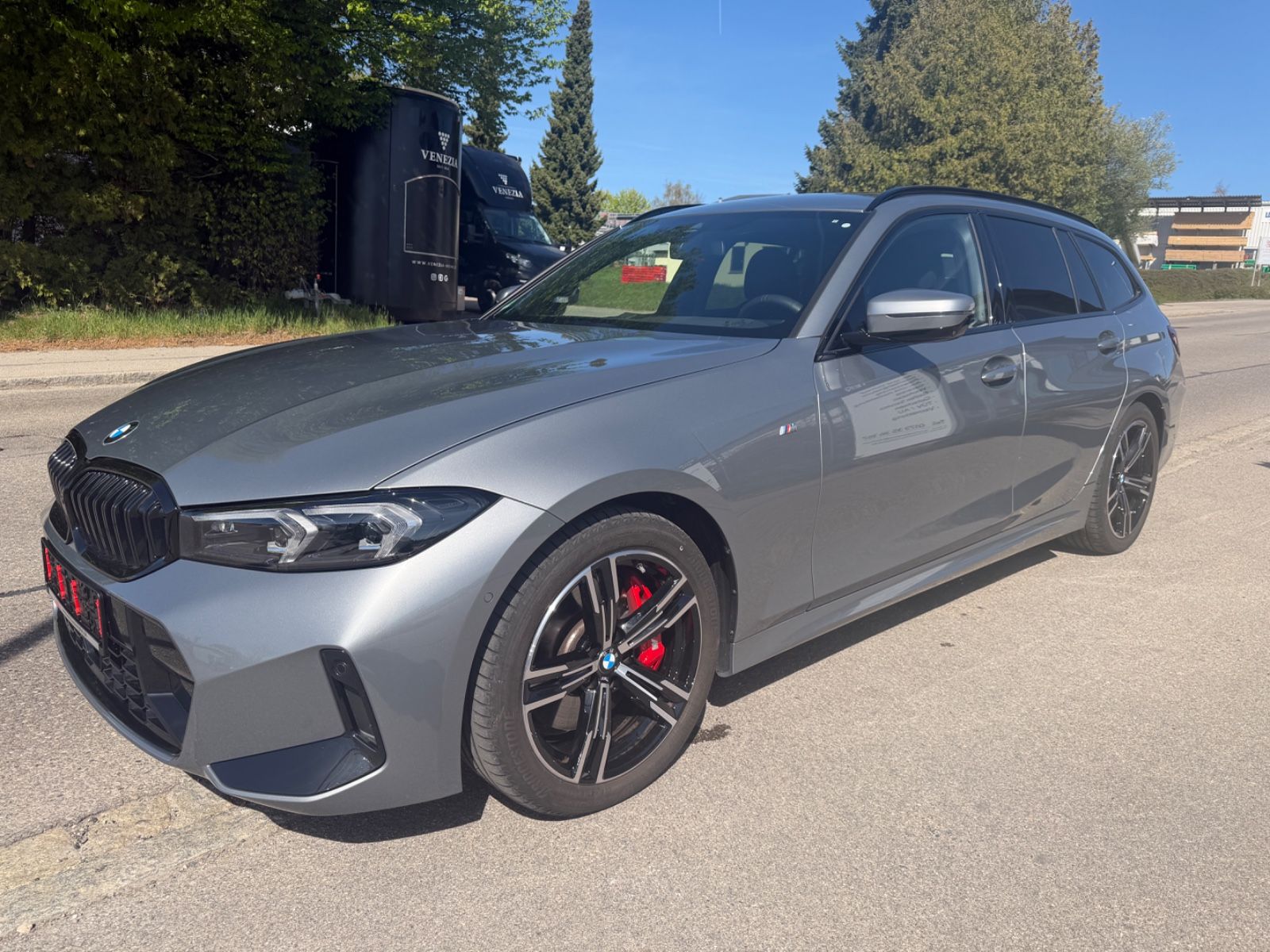 BMW 320i Touring M-Sport 360*/ACC/LED/1.Hd