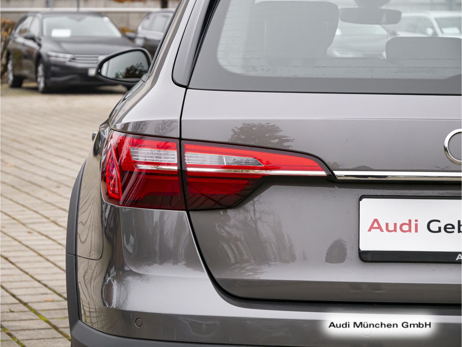 Audi A4 allroad 40 TDI qu. S tronic AHK/Navi+