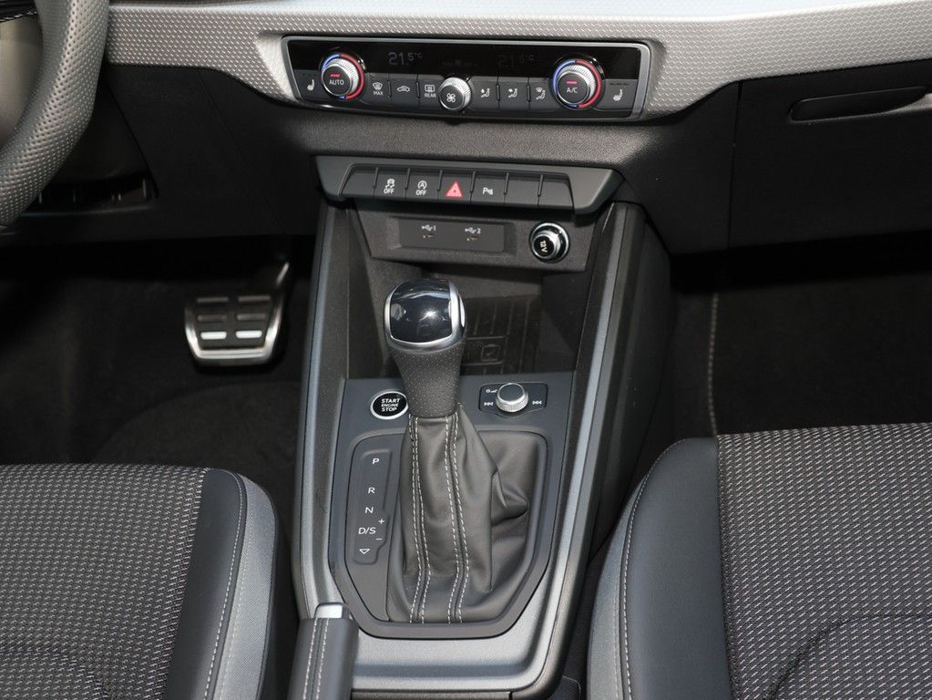 Audi A1 Sportback 30 TFSI S tronic S line Sportpaket