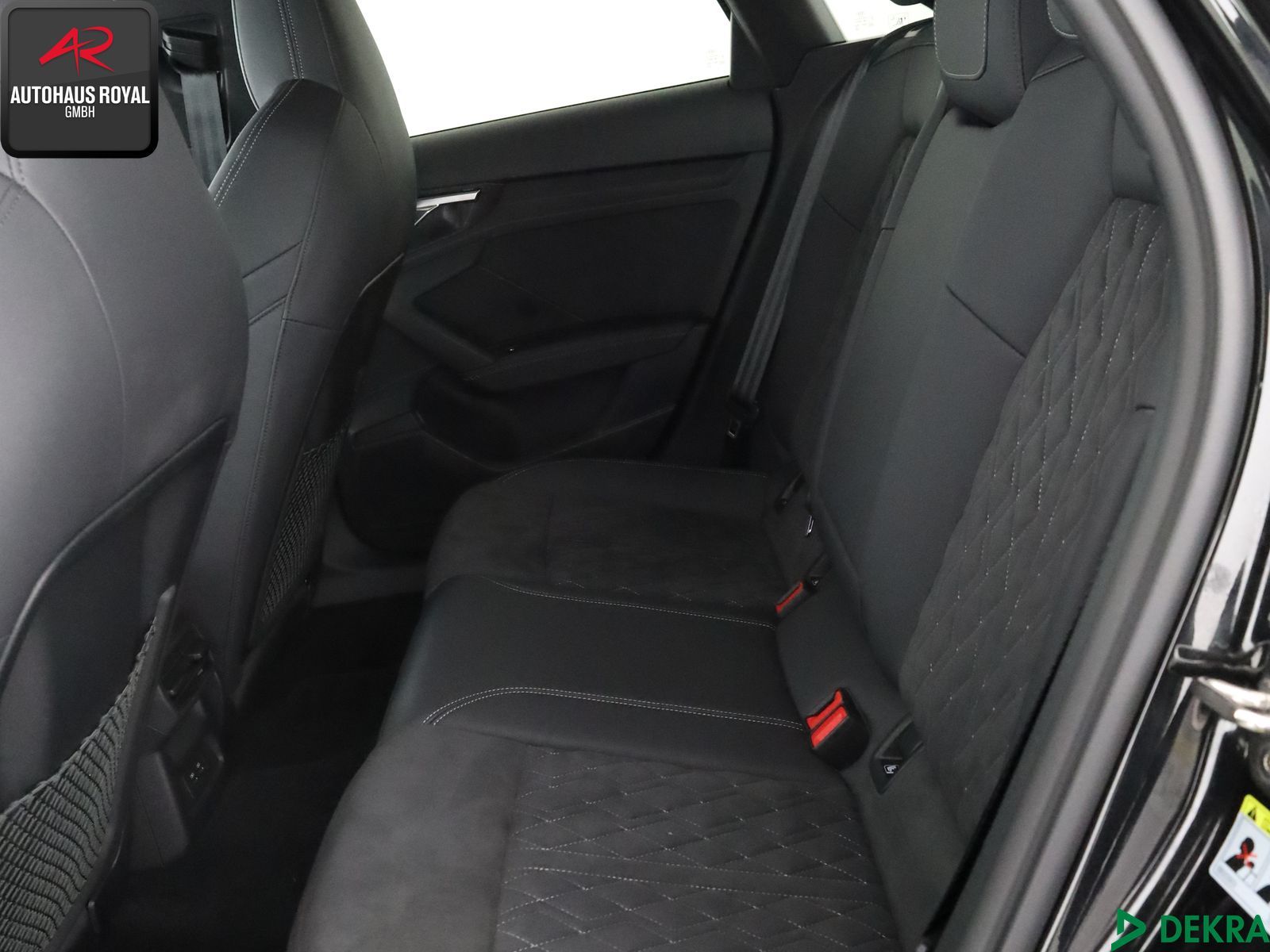 Audi A3 Limousine 35 TFSI S LINE - Samsaru's Car Outlet