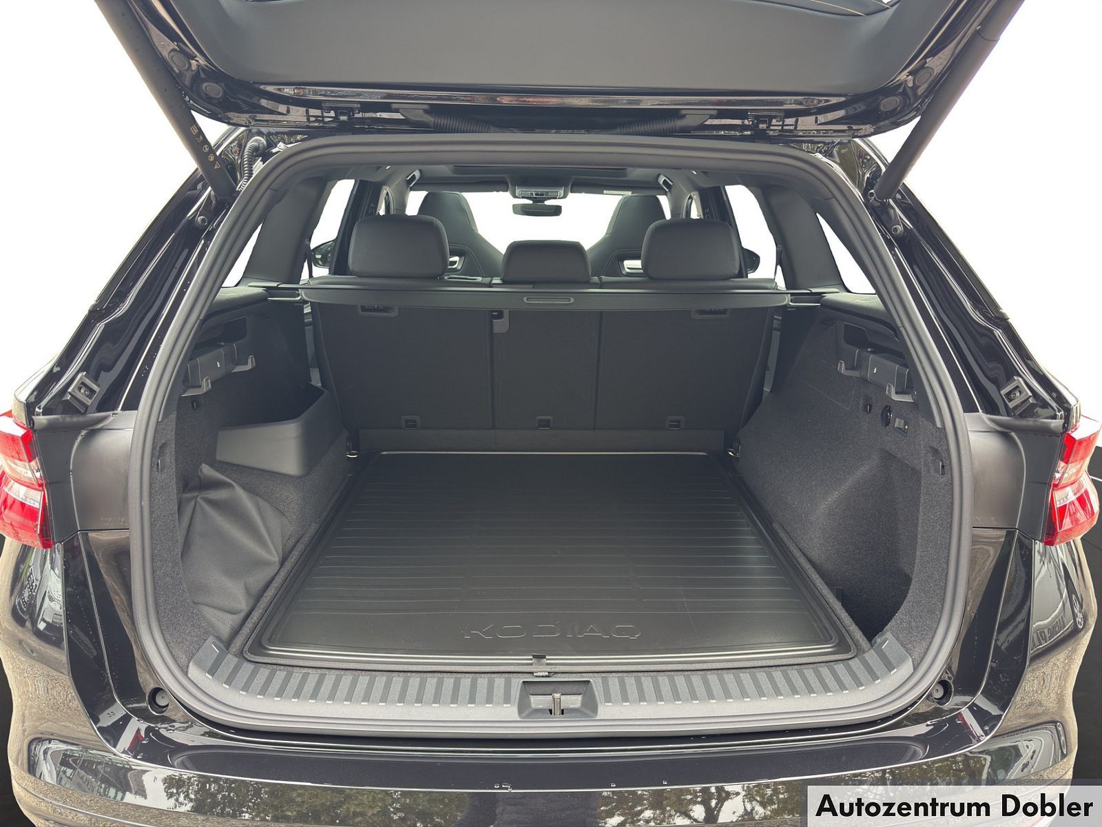 Skoda Kodiaq 2.0 TDI 4x4 Sportline 20"/STHZ/PANO/NAVI