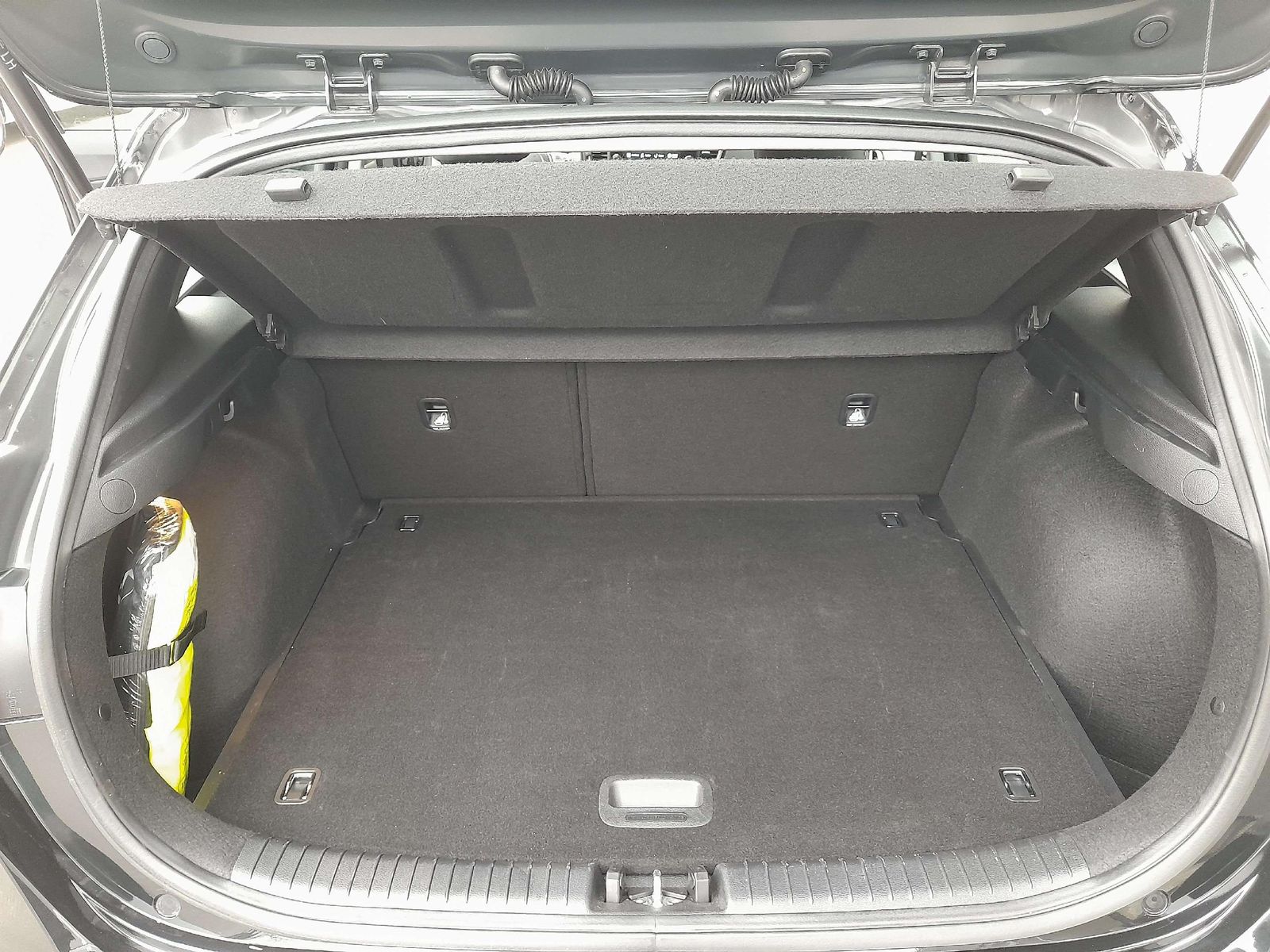 Kia Ceed Vision 1.5T DCT7 - Samsaru's Car Outlet