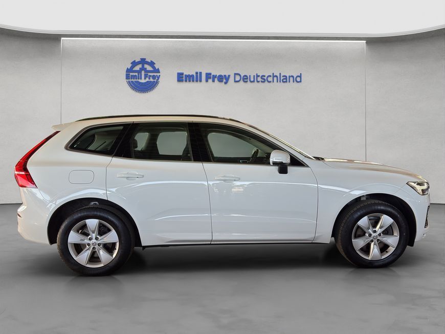 Volvo XC60 B5 D AWD Momentum Pro - Samsaru's Car Outlet