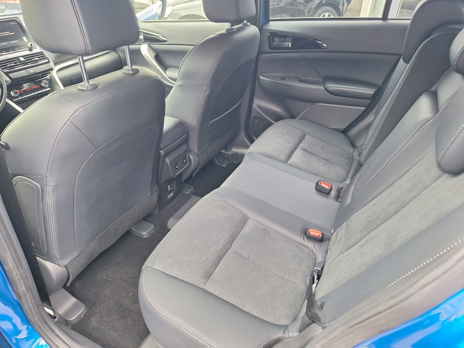 Mitsubishi Eclipse Cross Plug-in Hybrid Select 2.4 MIVEC