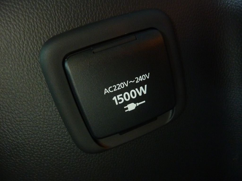 Mitsubishi Eclipse Cross Plug-in Hybrid Select-Paket 2.4