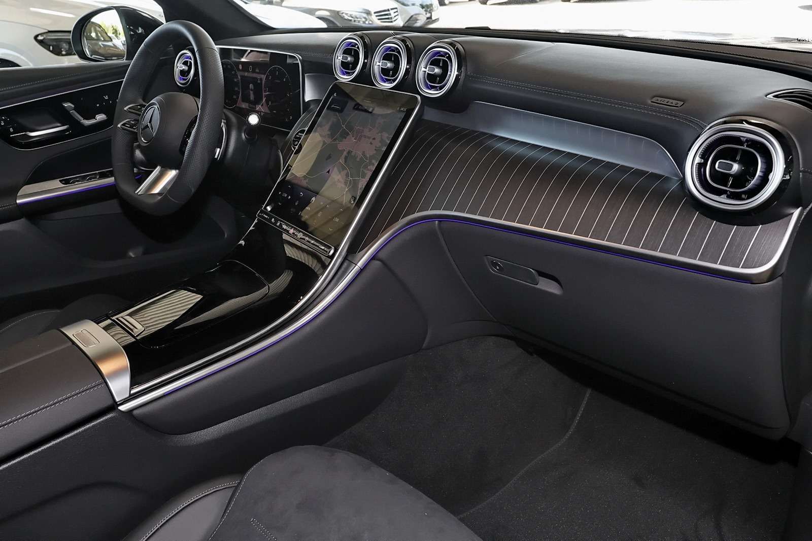 Mercedes-Benz GLC 300 d 4M AMG 360°+DIG-LED+Pano+AHK+Distronic