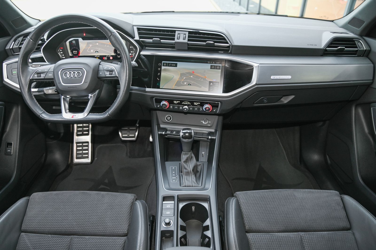 Audi Q3 Sportback 40 TFSI quattro S line - Samsaru's Car Outlet