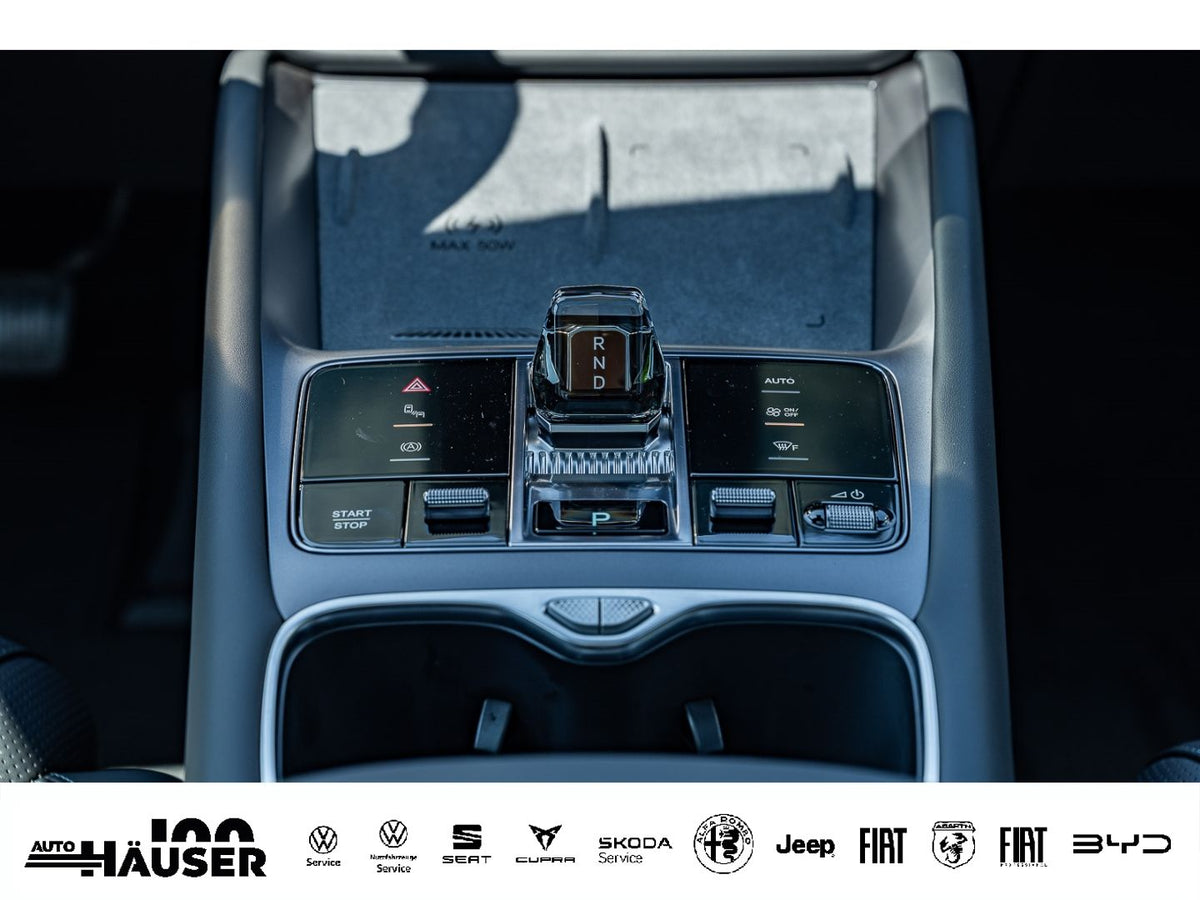 BYD Sealion 7