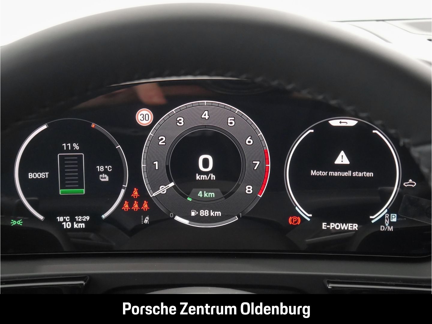 Porsche Cayenne E-Hybrid InnoDrive AHK Sportabgas 18 Weg